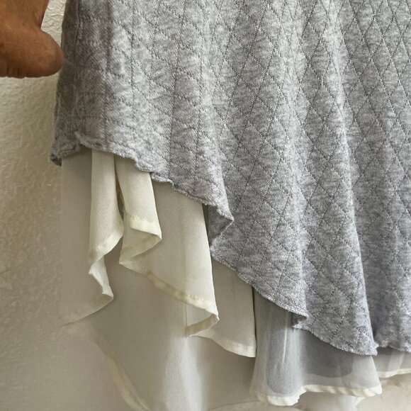 Layered Tiers Neutral Tank Top Oversize Round Neck Popover Size Medium - Picture 4 of 8